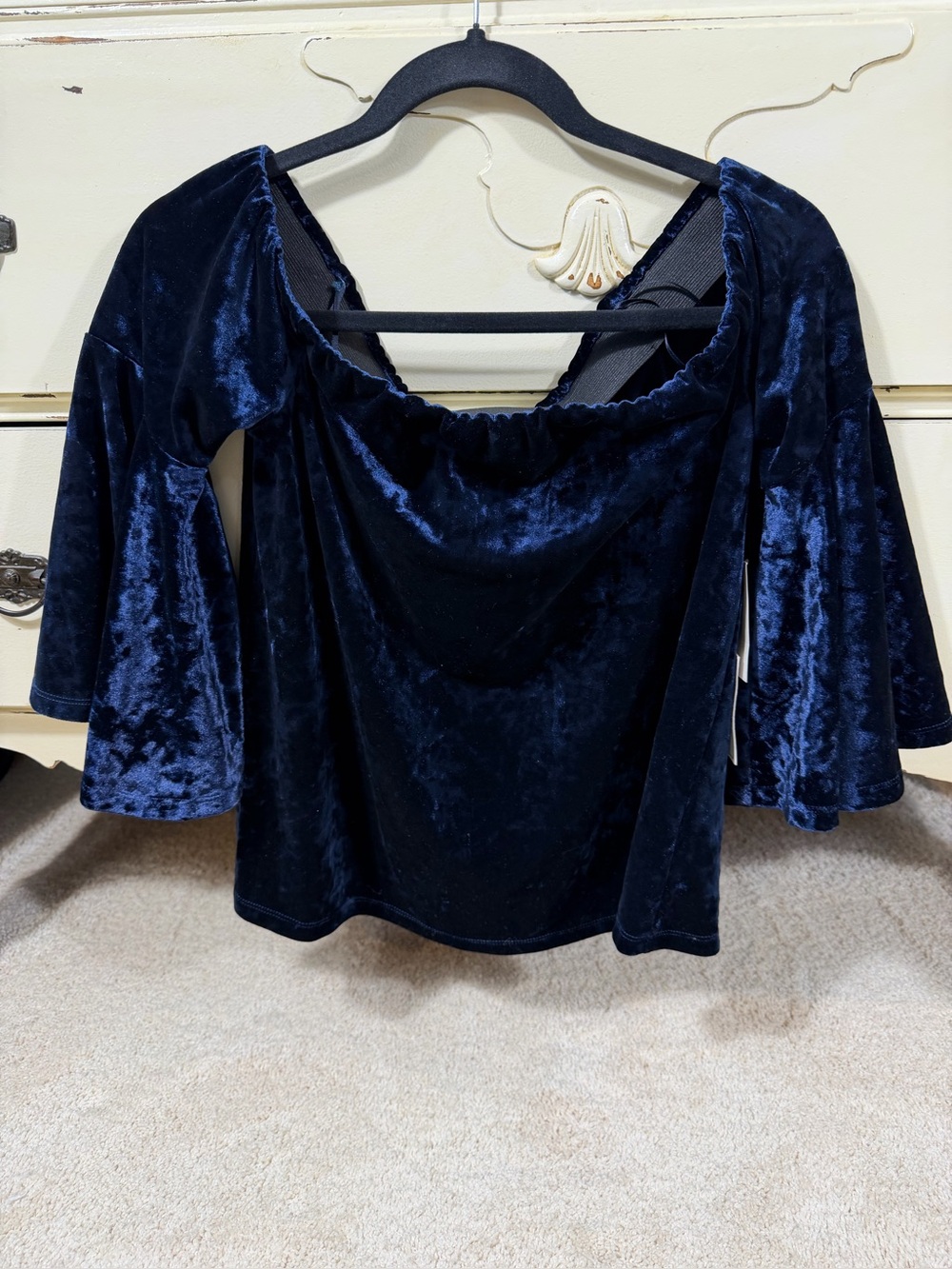State Off the Shoulder Blue Velvet Top with Bell Sleeves Size Small NWT